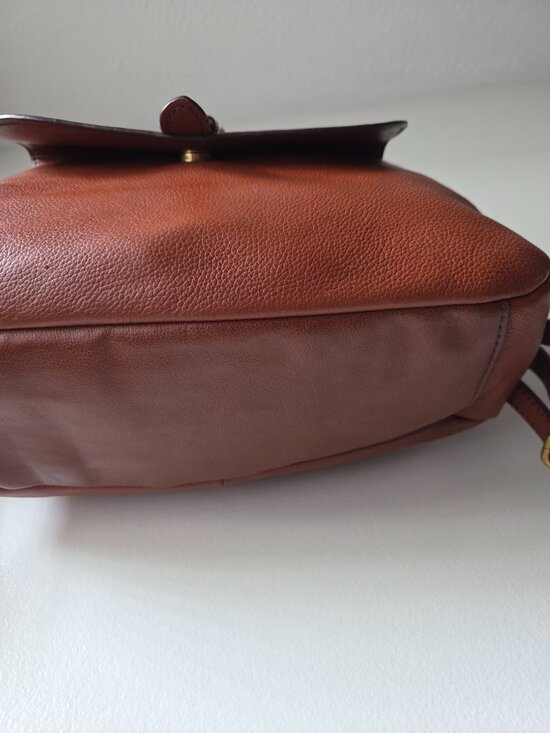 EUC FOSSIL GENUINE LEATHER BROWN SUPER CUTE PACK PACK MEDIUM main image 6